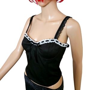 NWOT Lace Trim Corset With Velvet Ribbon Detailing
